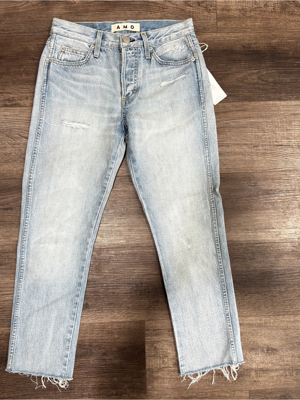 AMO tomboy crop jeans size 24